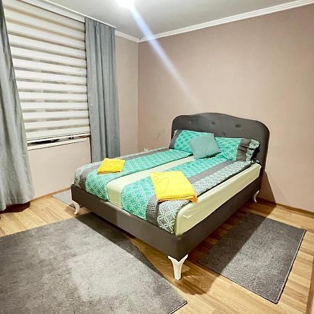 Deluxe Apartment Amar SJJ Exteriör bild